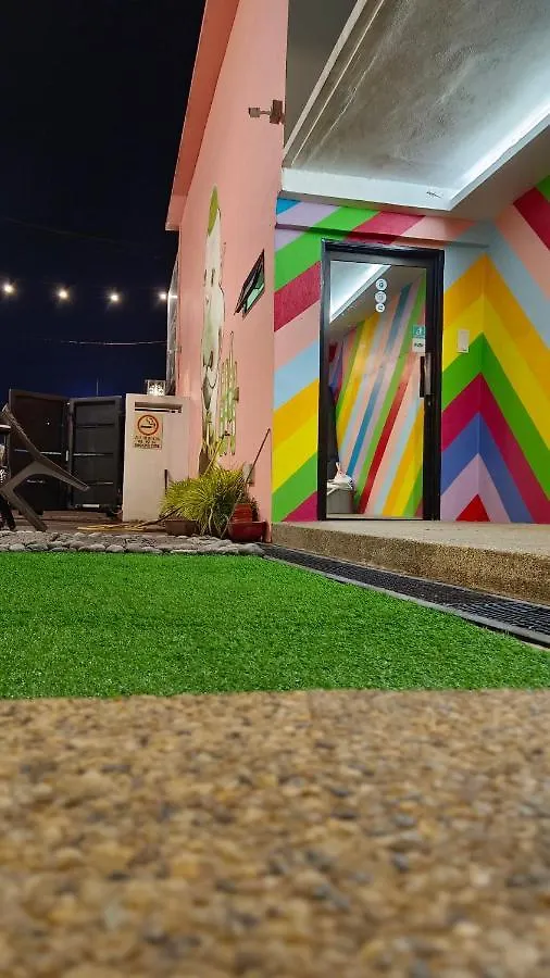 Beds In Garden Hostel Ipoh
